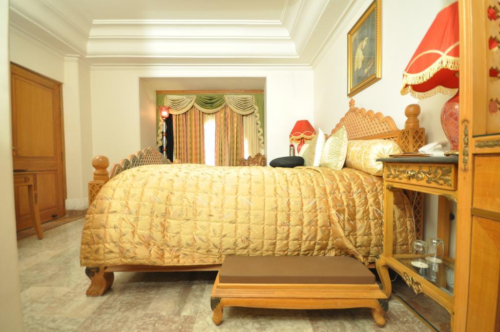 Shiv Vilas Resort Jaipur Eksteriør billede