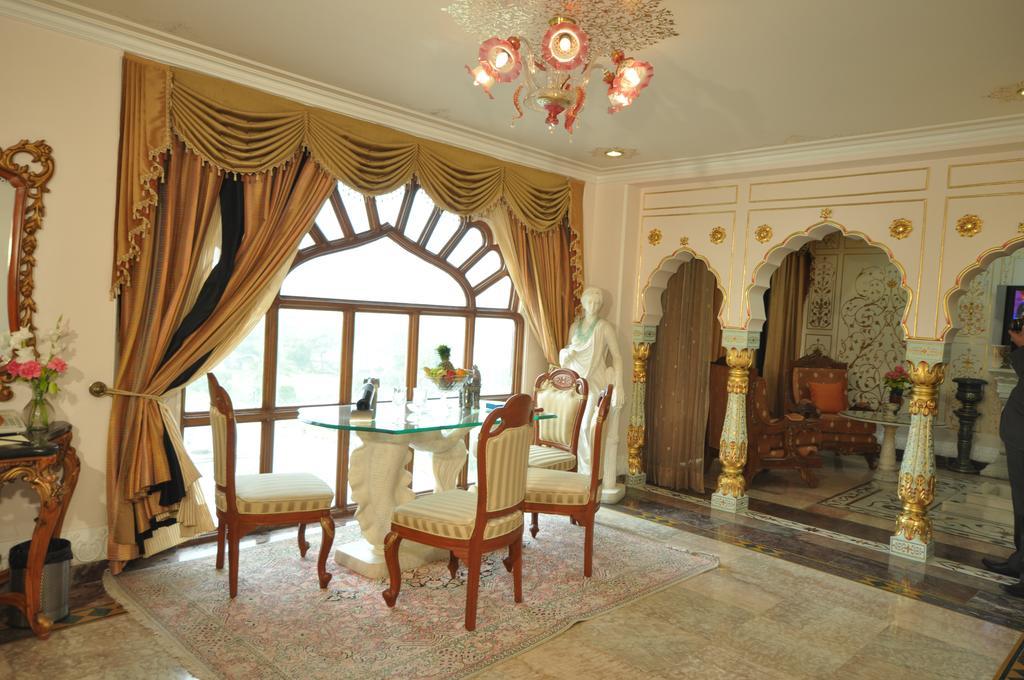 Shiv Vilas Resort Jaipur Eksteriør billede