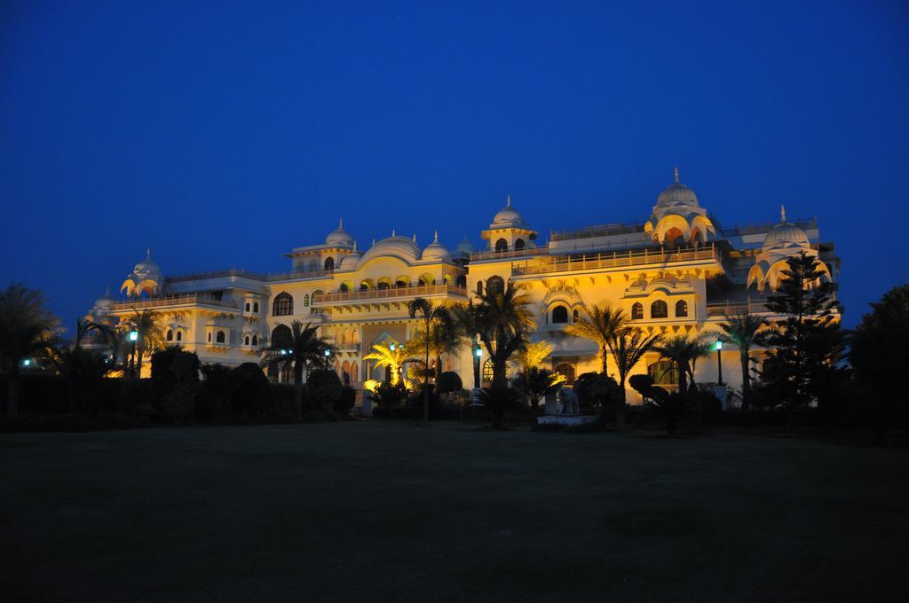 Shiv Vilas Resort Jaipur Eksteriør billede