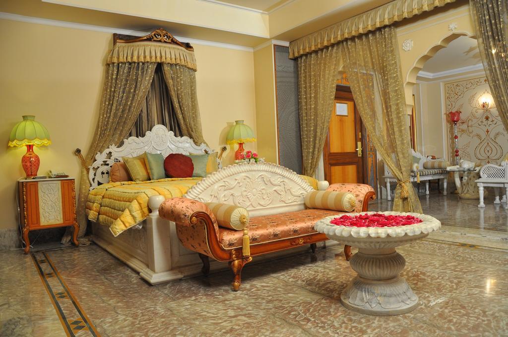 Shiv Vilas Resort Jaipur Eksteriør billede